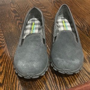 Brand new suede skechers